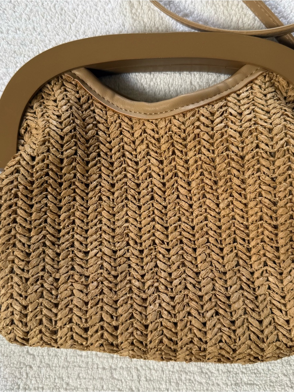 Toni Fifi by Reitmans Woven Straw Crossbody Bag/Clutcg in Tan - Picture 3 of 5